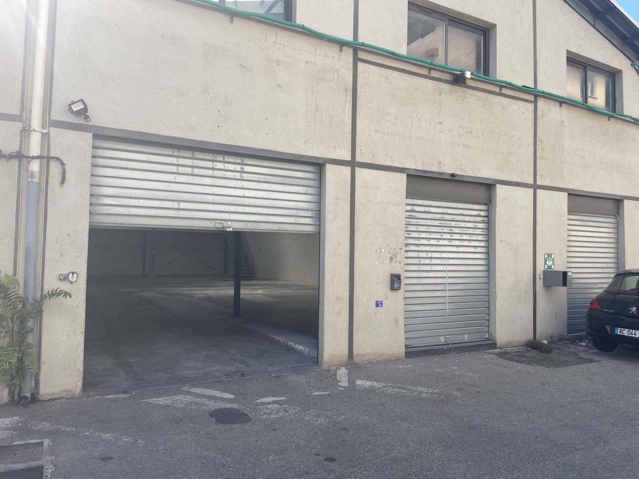 Local d'activité Marseille 487m² Location local d'activité Marseille Bouches-du-Rhône OLACT2425584 1